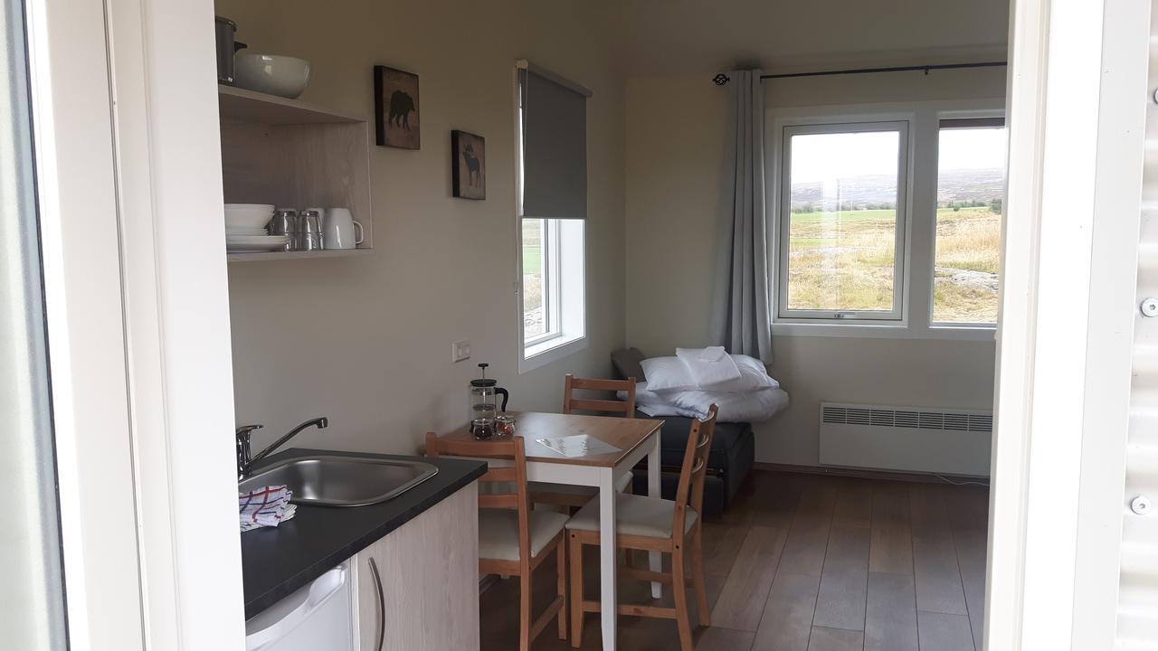 Eidar Hjartarstathir Guesthouse מראה חיצוני תמונה