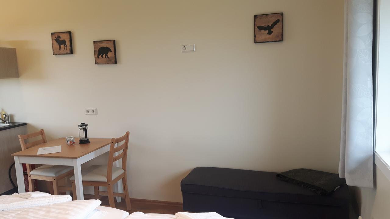 Eidar Hjartarstathir Guesthouse מראה חיצוני תמונה